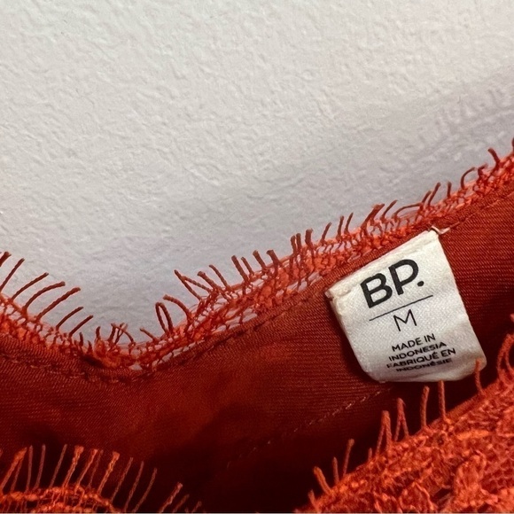 𝅺RED lace BP. Camisole - Picture 4 of 5